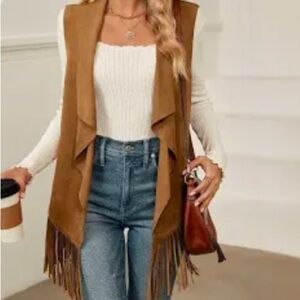 Heart Soul Size M Seamless Very Thin & Soft Lightweight Tiered Fringe Vest